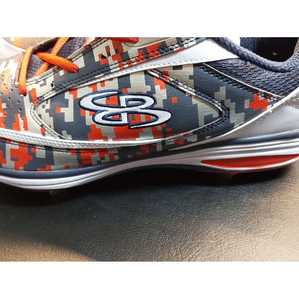 Boombah Men's 14 Metal Baseball Cleats Red Navy Blue Camo Shoes BM15052-7 - Picture 4 of 11